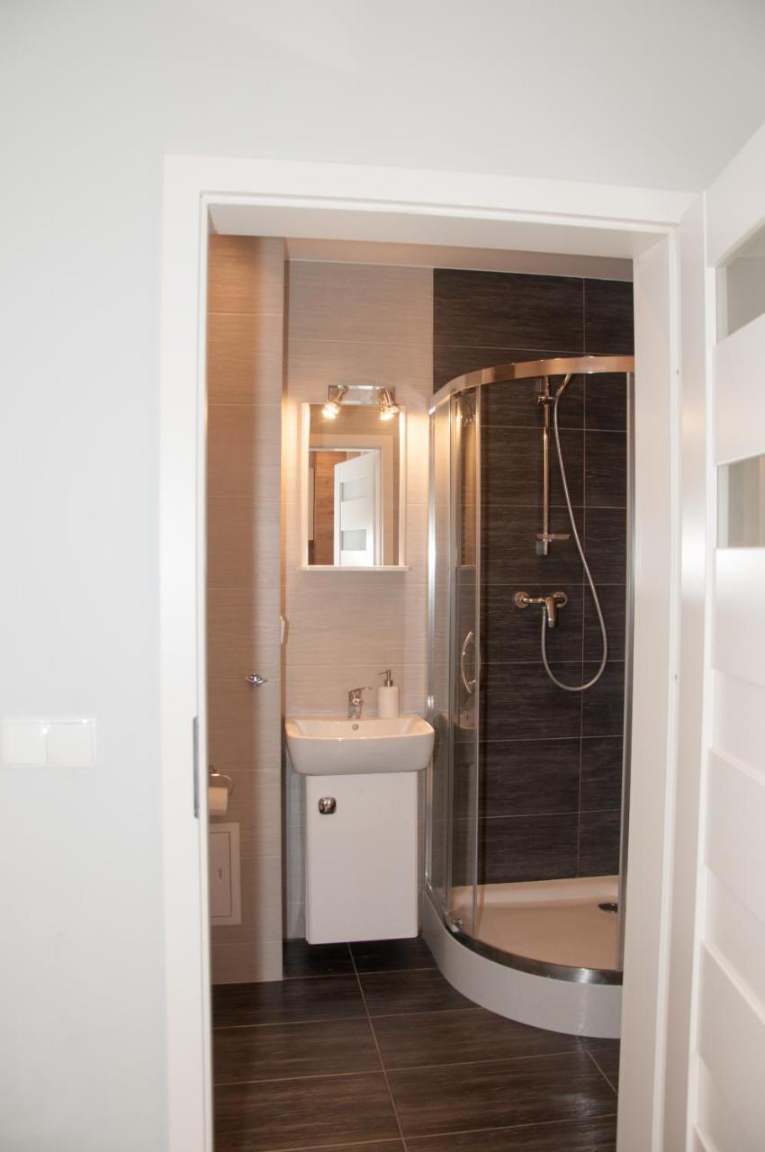 Apartament Obrzezna 3 Deluxe 华沙 外观 照片