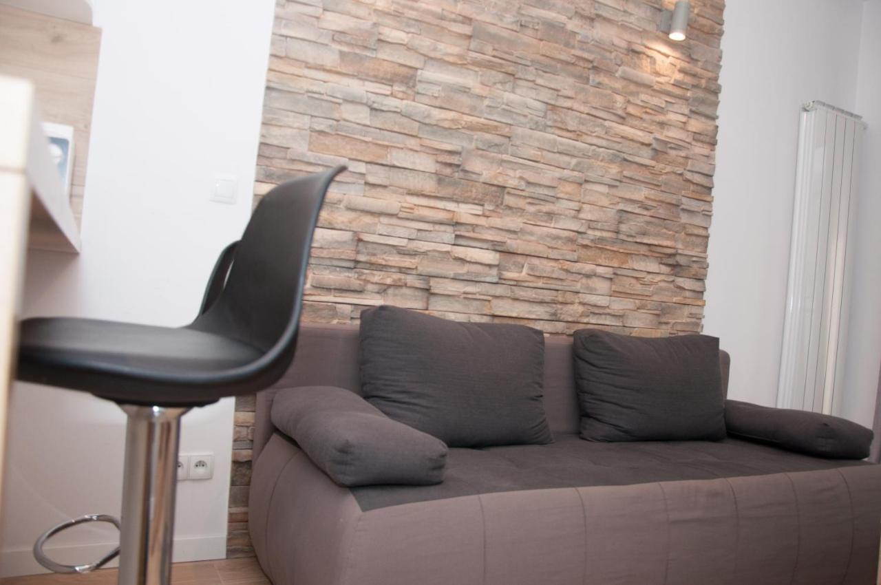 Apartament Obrzezna 3 Deluxe 华沙 外观 照片